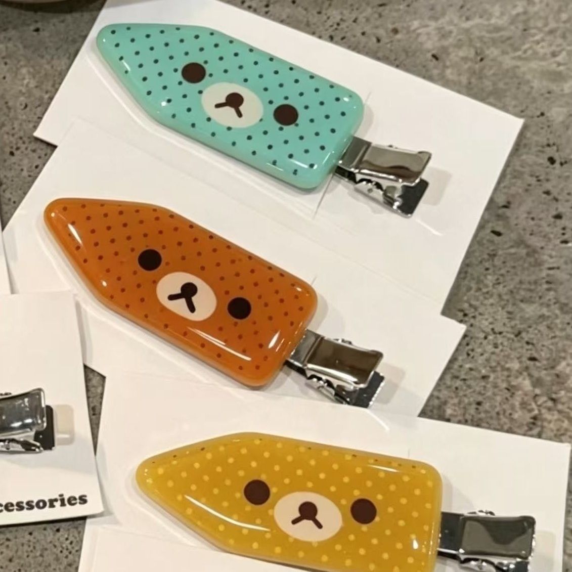INS Bear Hair Clips Kiiroitori - Jewelry Making Adults recension och pris