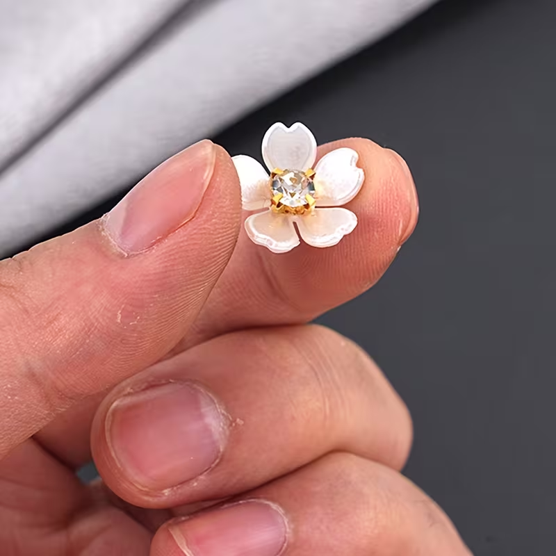 50 elegant white and golden pl - Jewelry Making Adults recension och pris